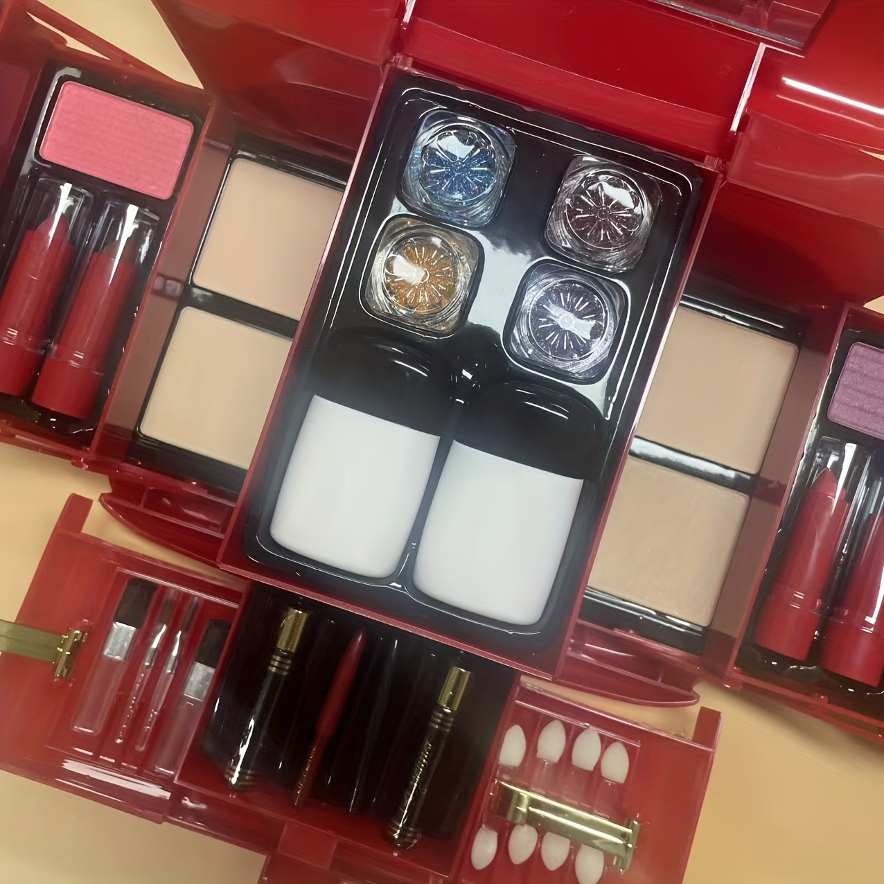 luxury multi functional makeup set portable cosmetic collection including eyeshadow lipstick lip liner blush glitter eyebrow pencil mascara makeup tools powder foundation etc ideal for makeup artists and beginners in a travel case Product details 1