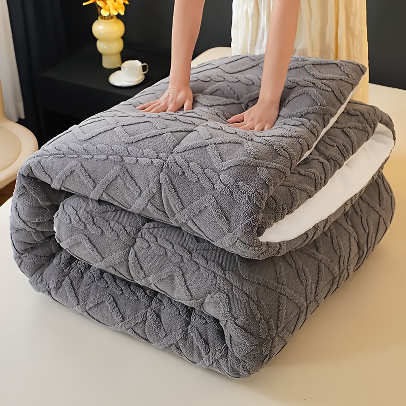 E-shop Winterdecke - Ultraweiche, verdickte Plüsch-Steppdecke mit freundlichem Bettzeug, Ganzjahreswärme, maschinenwaschbares Luxusbettzeug für