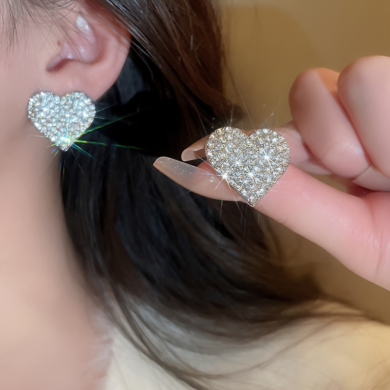 

1 Pair Sparkling Heart-shaped Cubic Earrings, Romantic Style, Perfect For Anniversary & Birthday Gifts, Parties, Evenings