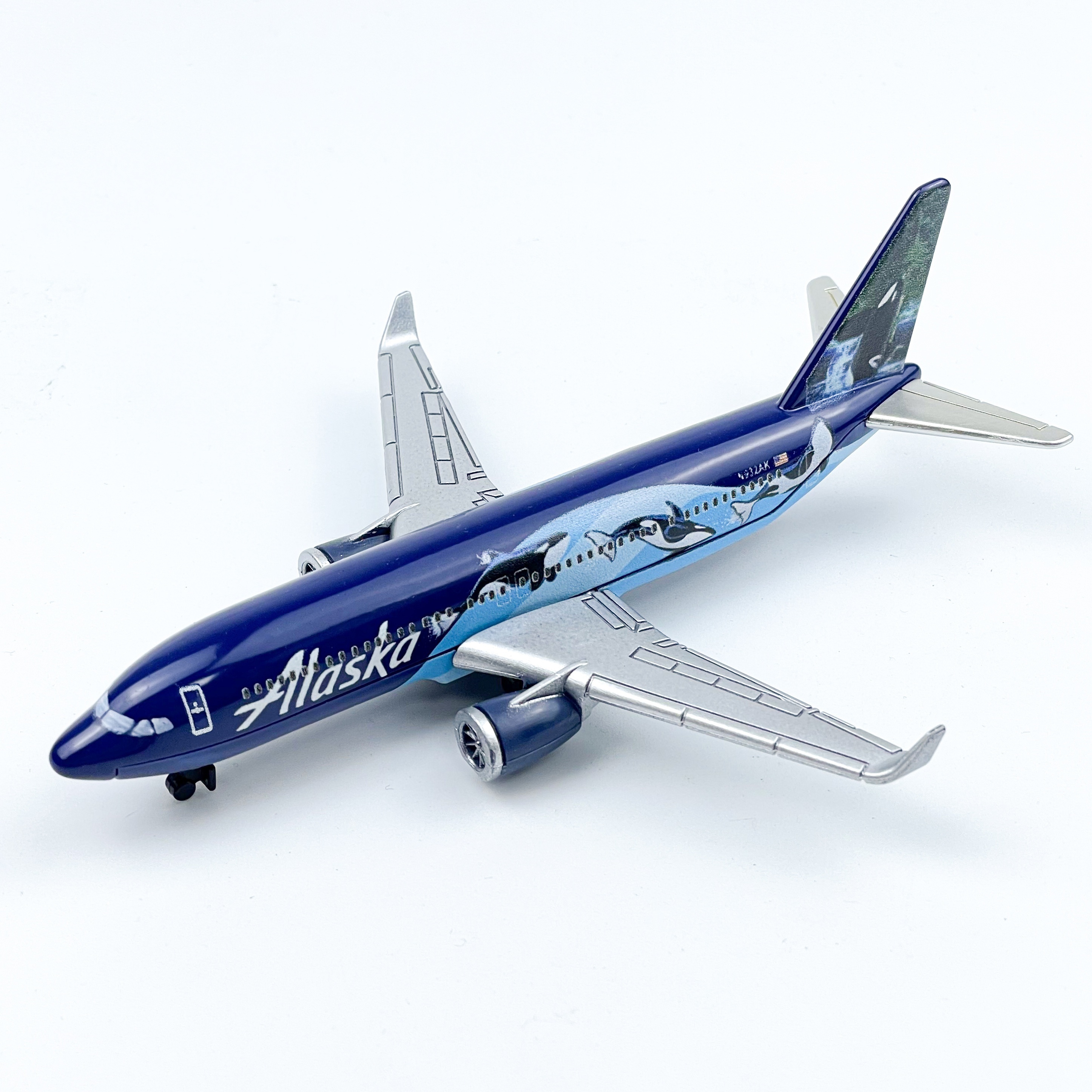 

imaginative" Alaska Whale-themed Airplane Model - Perfect For Collectors, Christmas & Birthday Gifts, Home Decor | Durable Metal Construction | Ages 3-12