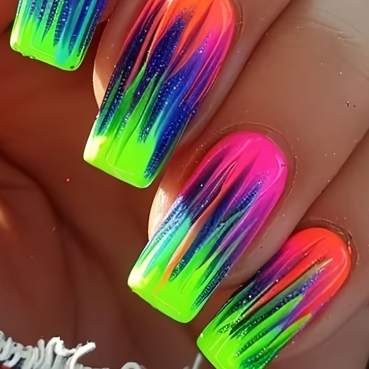 TEMU Lot de 24 faux ongles à pression pour un usage , les fêtes et les vacances - Bouts d'ongles artificiels brillants dégradés rose et vert avec