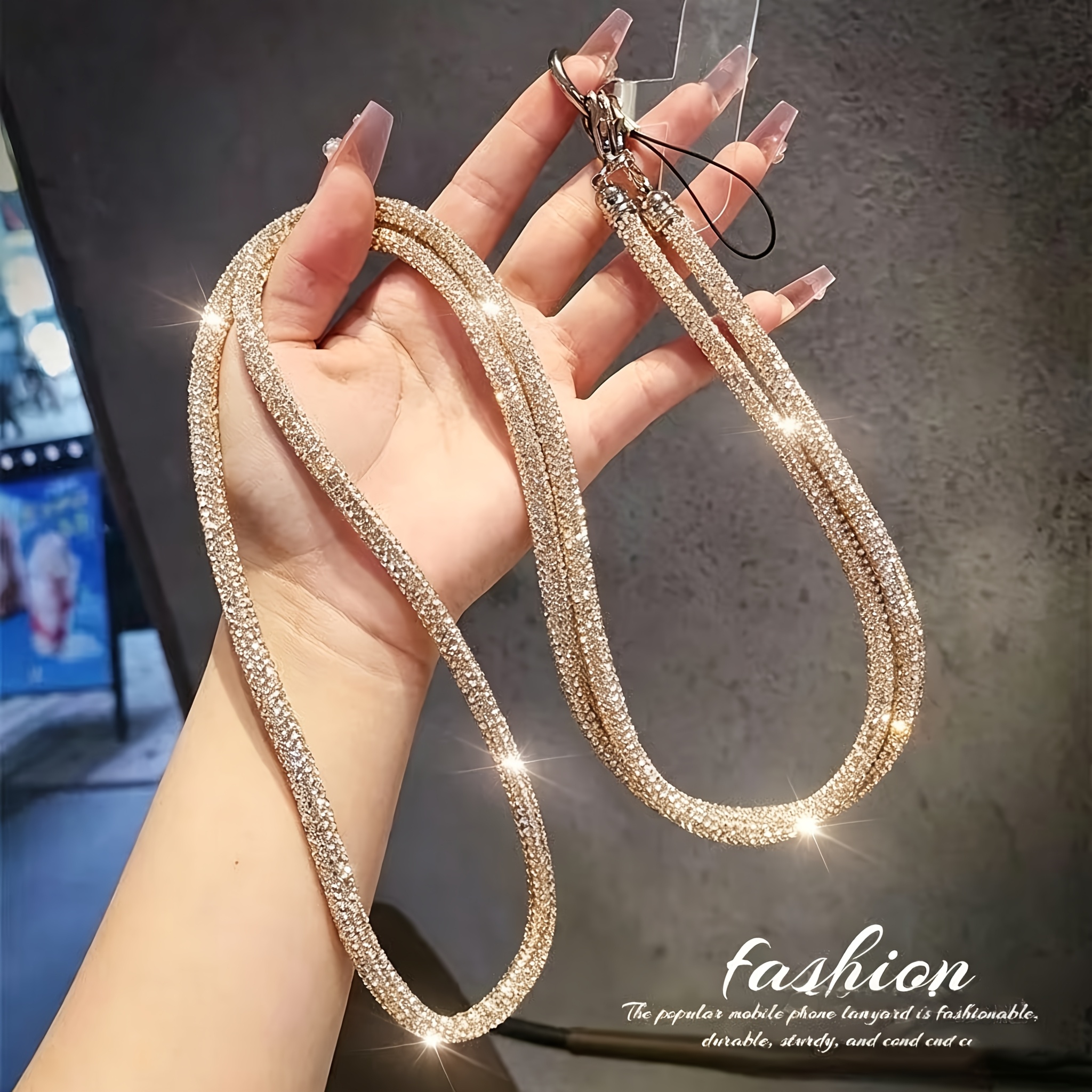 TEMU Lussuoso Cordino a Tracolla per Telefono con Catena a Croce Completamente Strass + Clip in TPU Resistente all'Usura, e Durevole Antismarrimento,