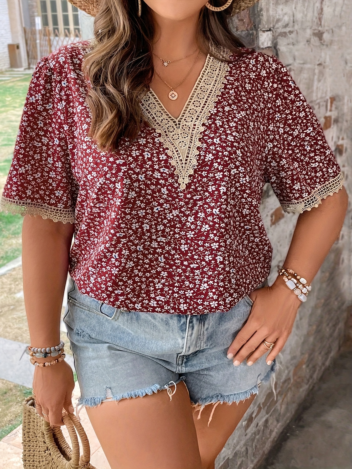 Plus Size Floral Tassel Tie Split Neck Puff Sleeve Blouse main image 1