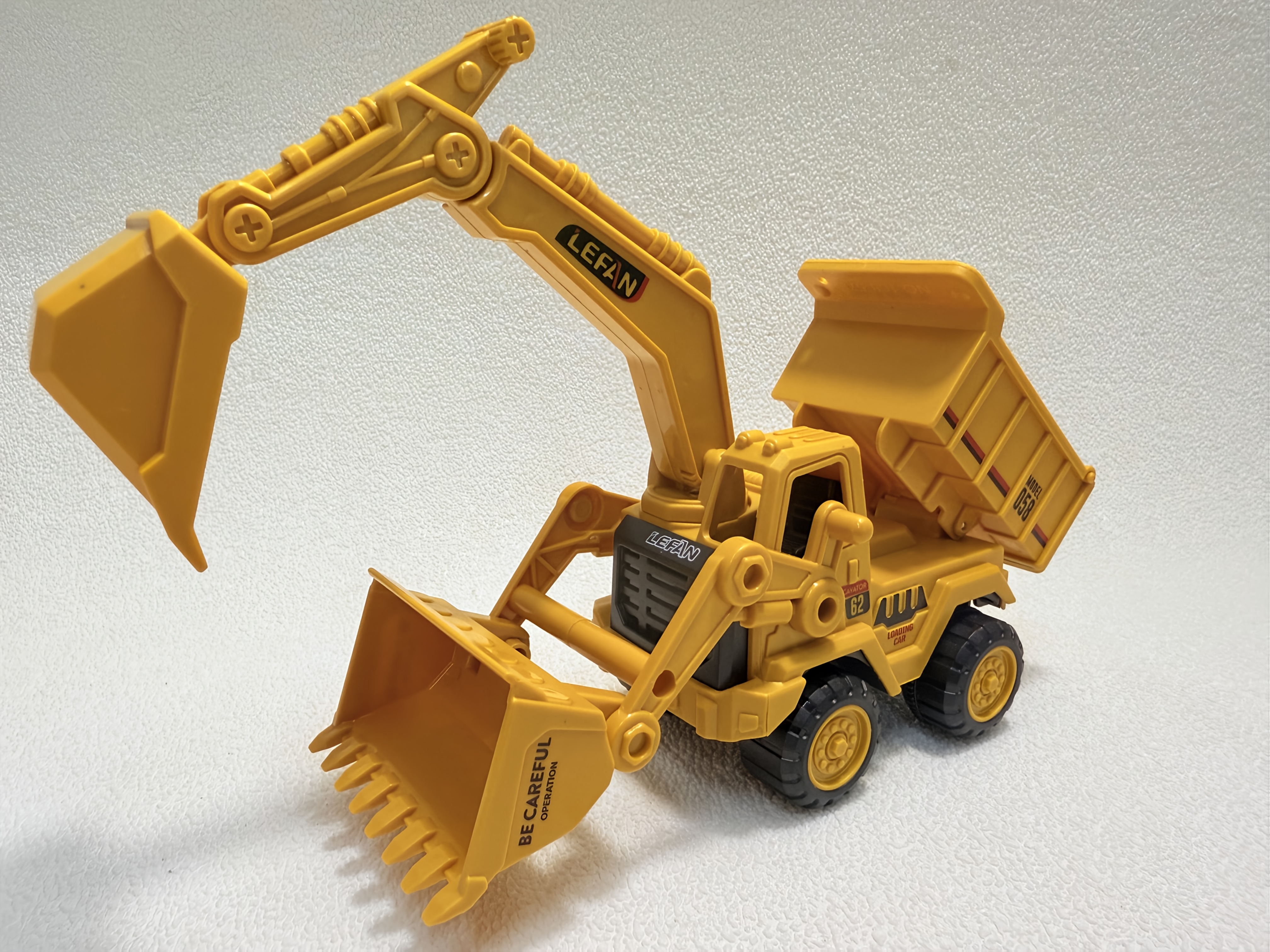 Yellow Inertia Skid Steer Excavator Toy Truck with Dump Bed, Engineering Vehicle Model Toy Made of ABS Material, No Battery Required, Suitable for Boys and Girls, Great Birthday Gift Option