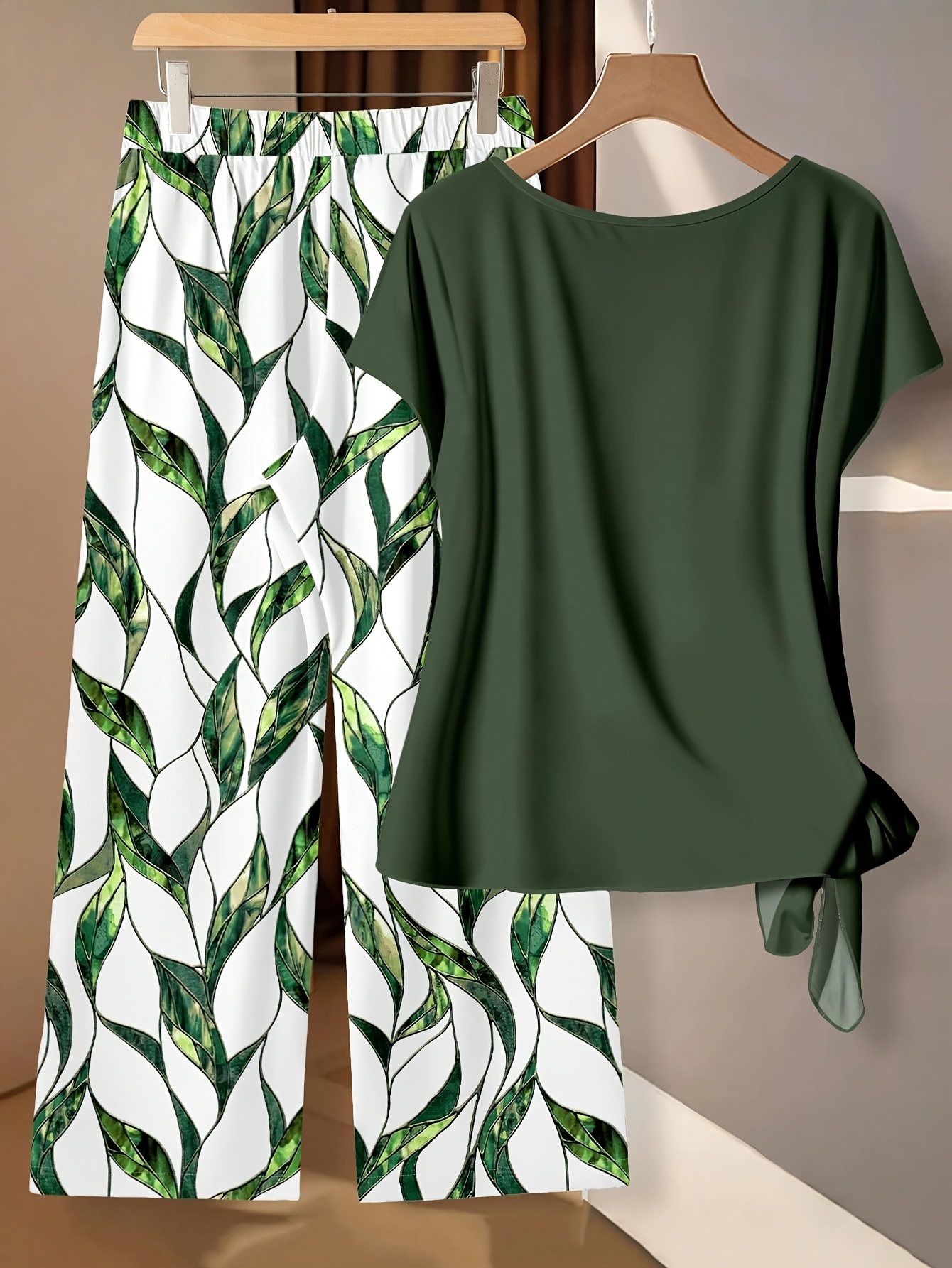 2pcs womens casual minimalist   tie shirt and loose straight geometric print pants set suitable for early autumn