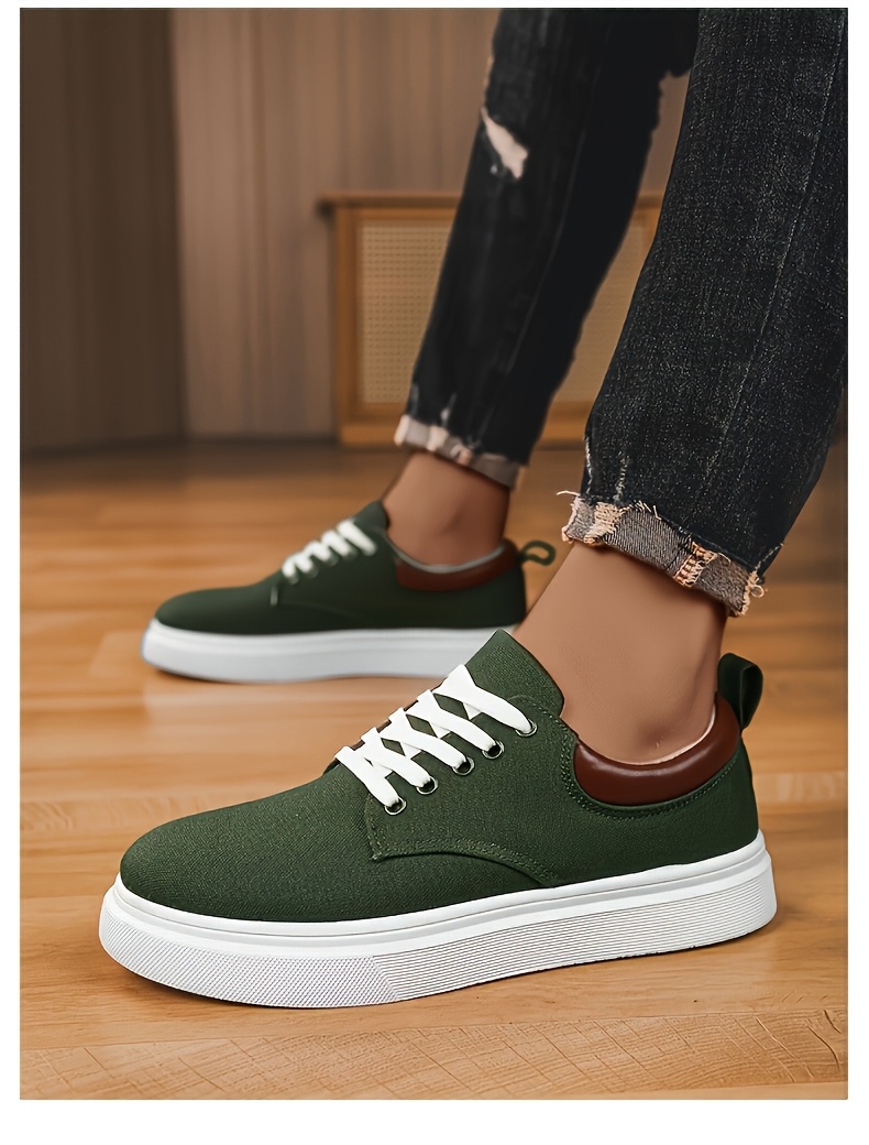 Baskets en Toile Homme Bicolore Chaussures décontractées en toile pour hommes, chaussures de skate tendance et polyvalentes, baskets de sport basses élégantes
