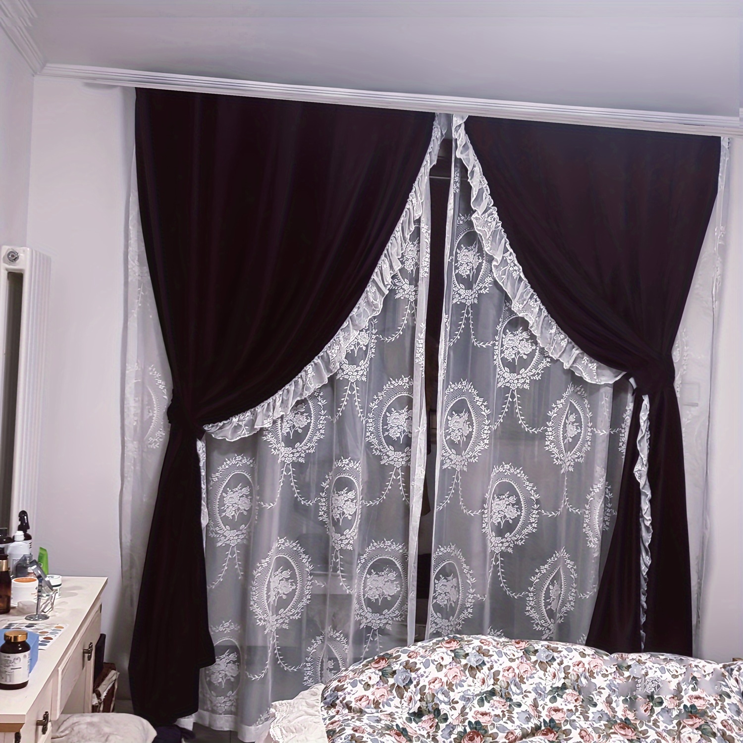 2 個ヴィラ黒ベルベットのカーテン寝室用断熱ソフト遮光窓カーテンレーストリム部屋暗くドレープ遮光カーテンリビングルームの寝室の家の装飾