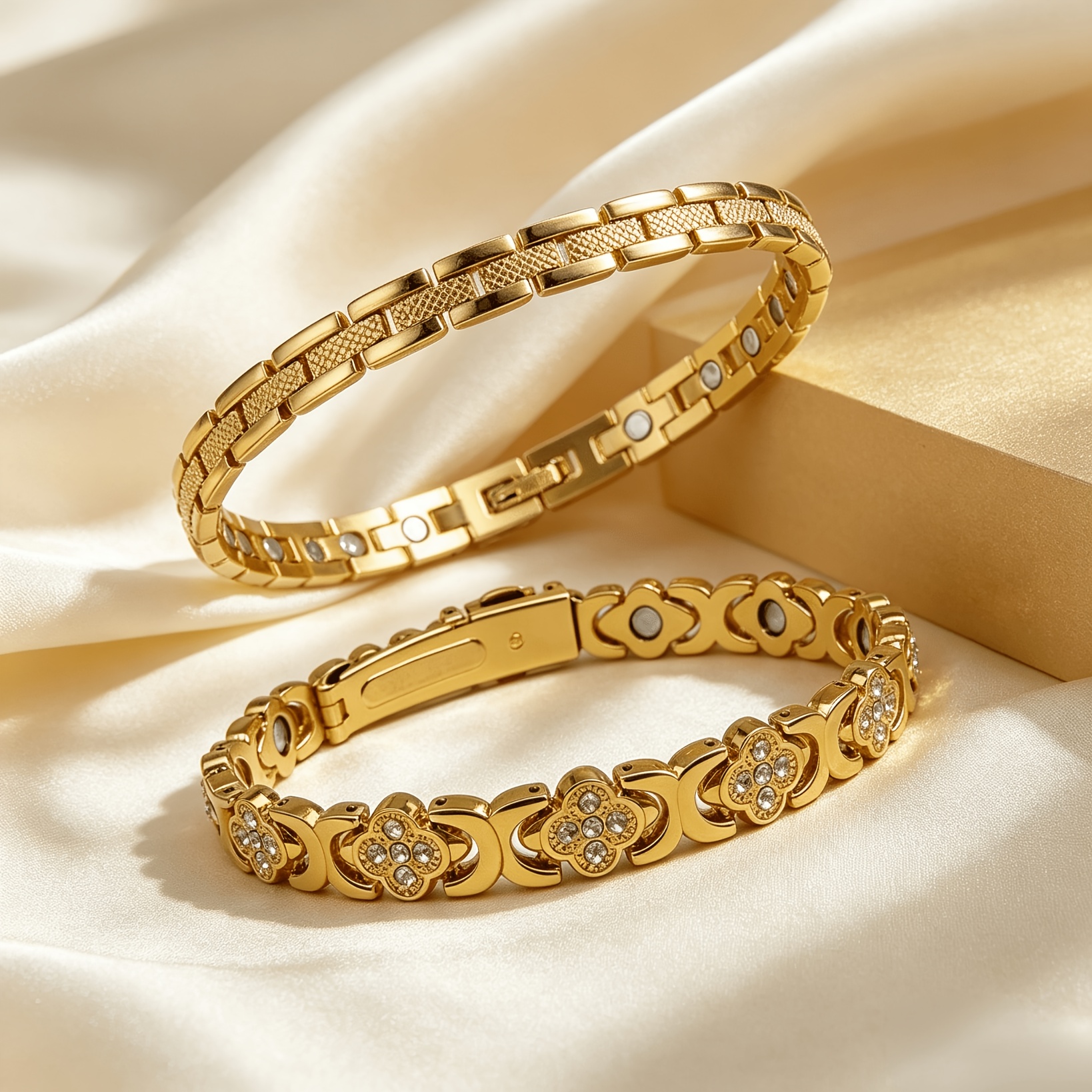 Set of 2 Magnetic Bracelets with Cubic Zirconia Stones