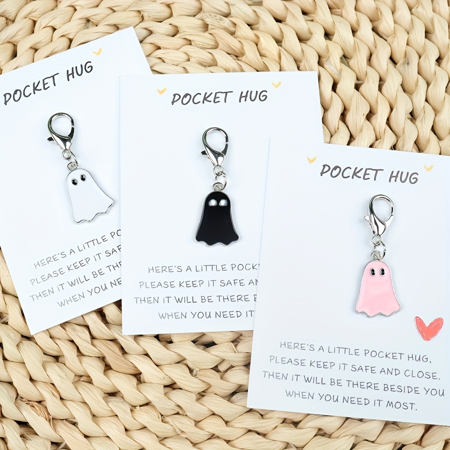 

1 Pc Mini Keychain In Zinc Alloy, Cute Charm Keyring With Inspirational Pocket Hug, Bag Accessory - Unplated, Non-braided, White/black/pink