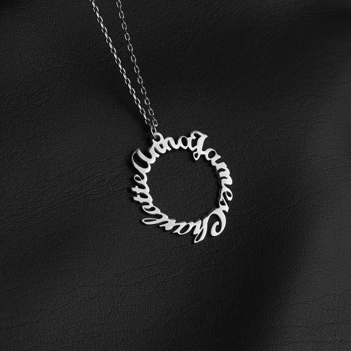 Custom Round Name Necklace, Personalized Multi-name Pendant Necklace, Stainless Steel Sentence Necklace, Name Necklace, Women's Jewelry, English Language Only