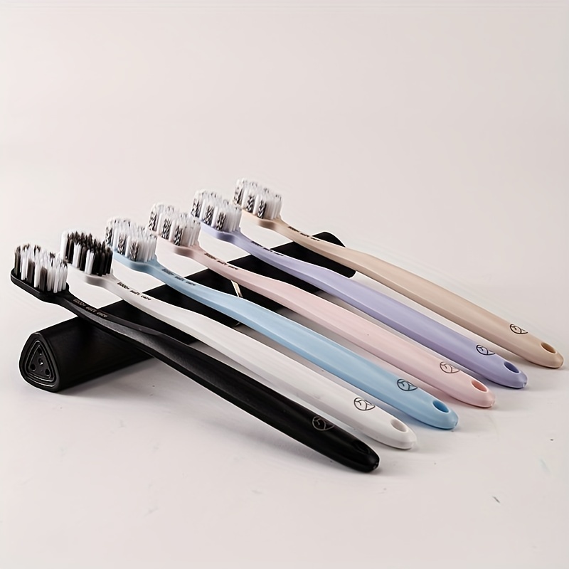 Luxury Travel Soft Manual Toothbrush with Independent Case