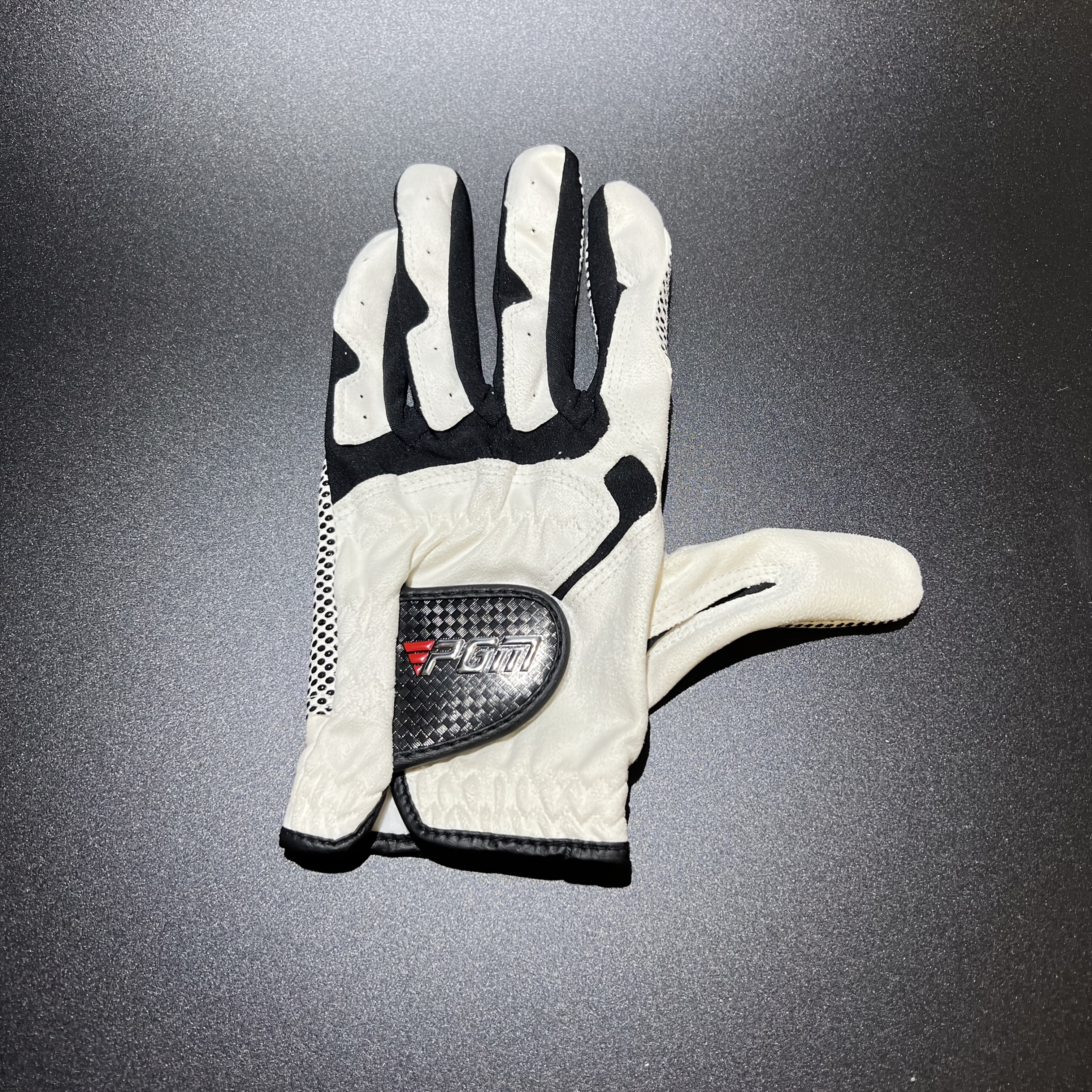 TEMU 1 Trendy Non-slip Durable Men's Golf Glove | Fashionable Breathable, Color, Hook-and-loop Closure