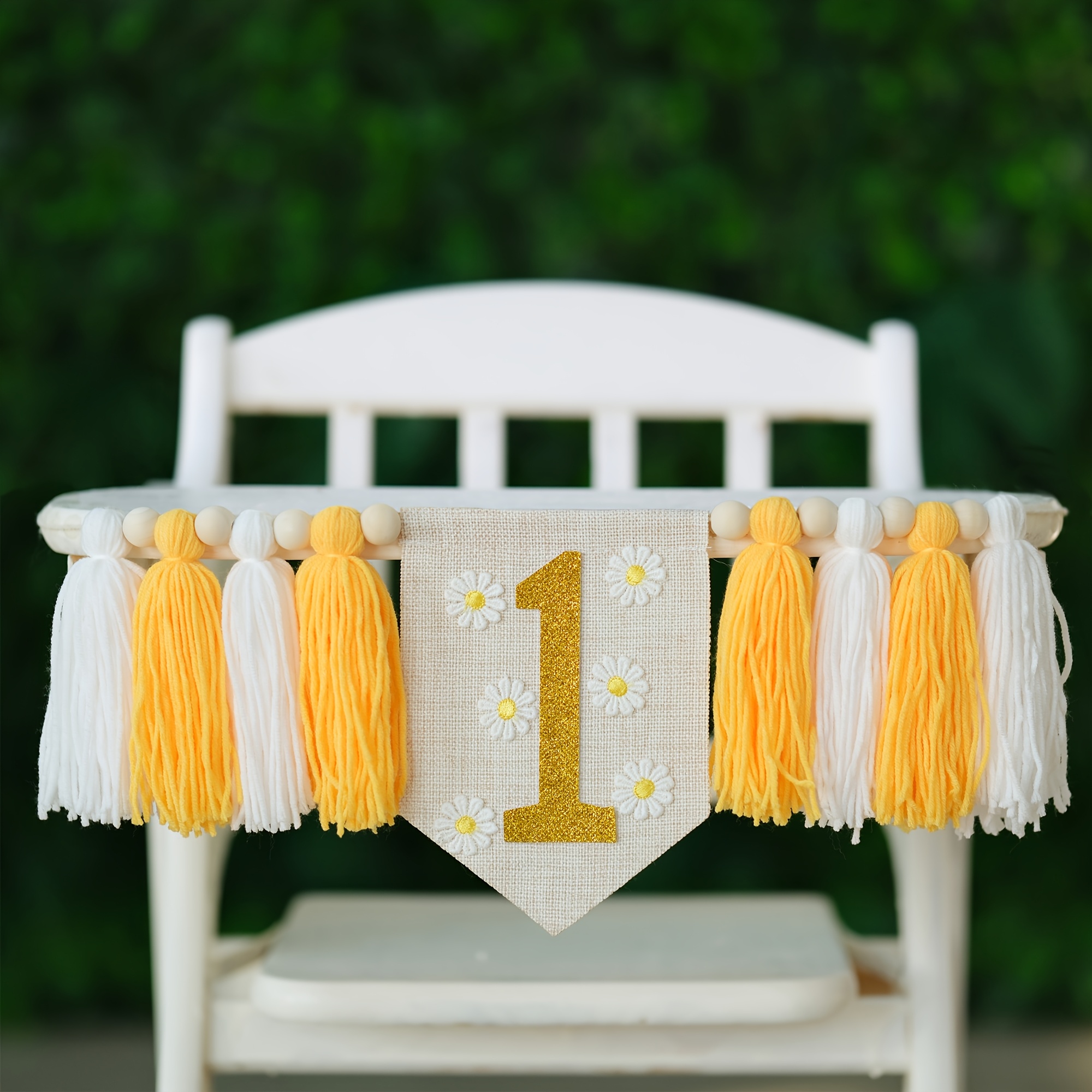 Image of Handmade Yellow And White Daisy Knitted Tassel Pull Flag Banner For First Birthday High Chair Wooden Bead Decorative Banner, Birthday Party Decoration Banner, Wall Decor, Room Decor