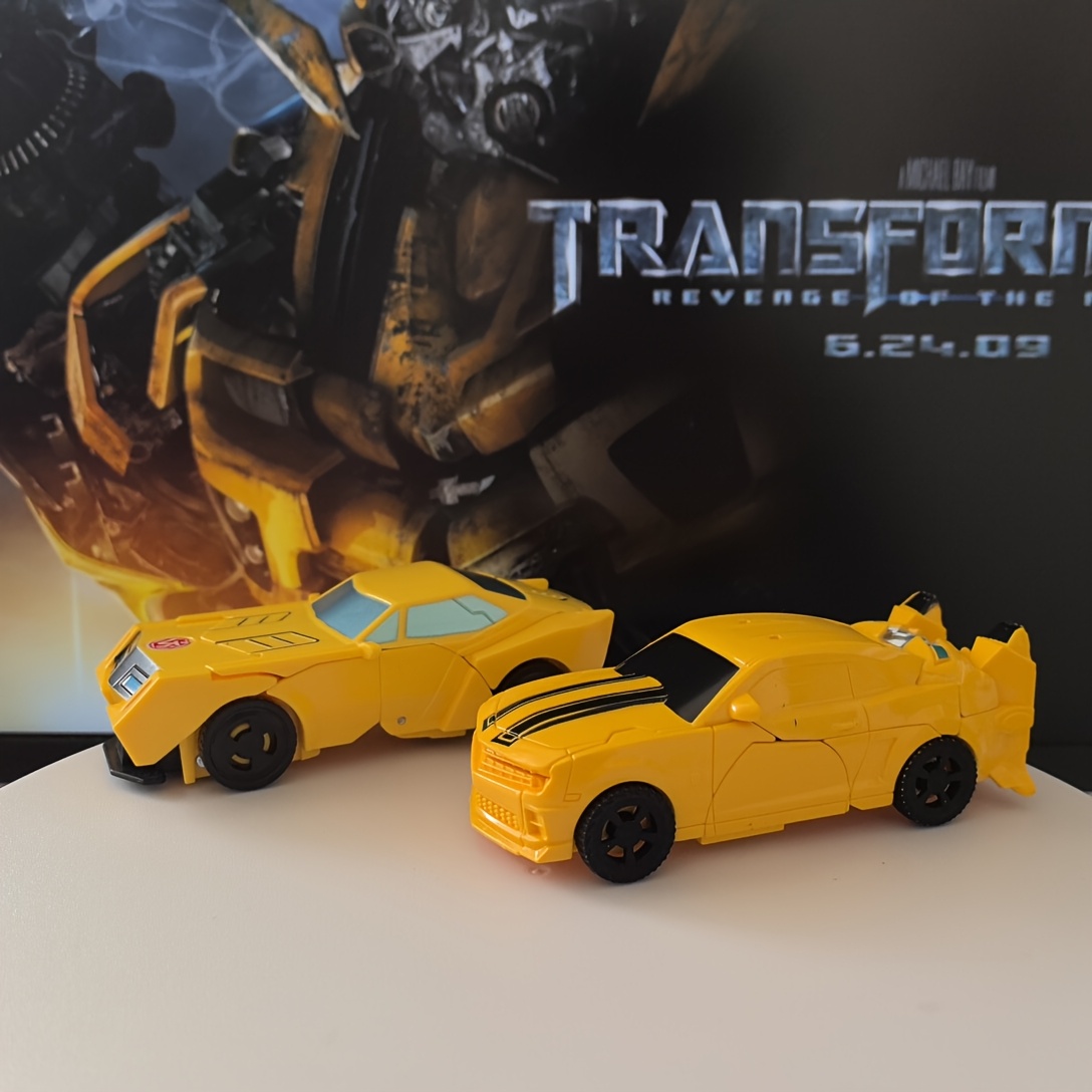 Transformers: Bumblebee Action Figure with Movable Joints & Push-Pull Wheels - Highly Poseable Collectible Toy, Detailed Movie Character Design, Ideal Christmas/Halloween Gift for Fans, Collectible Toy, Detailed Craftsmanship
