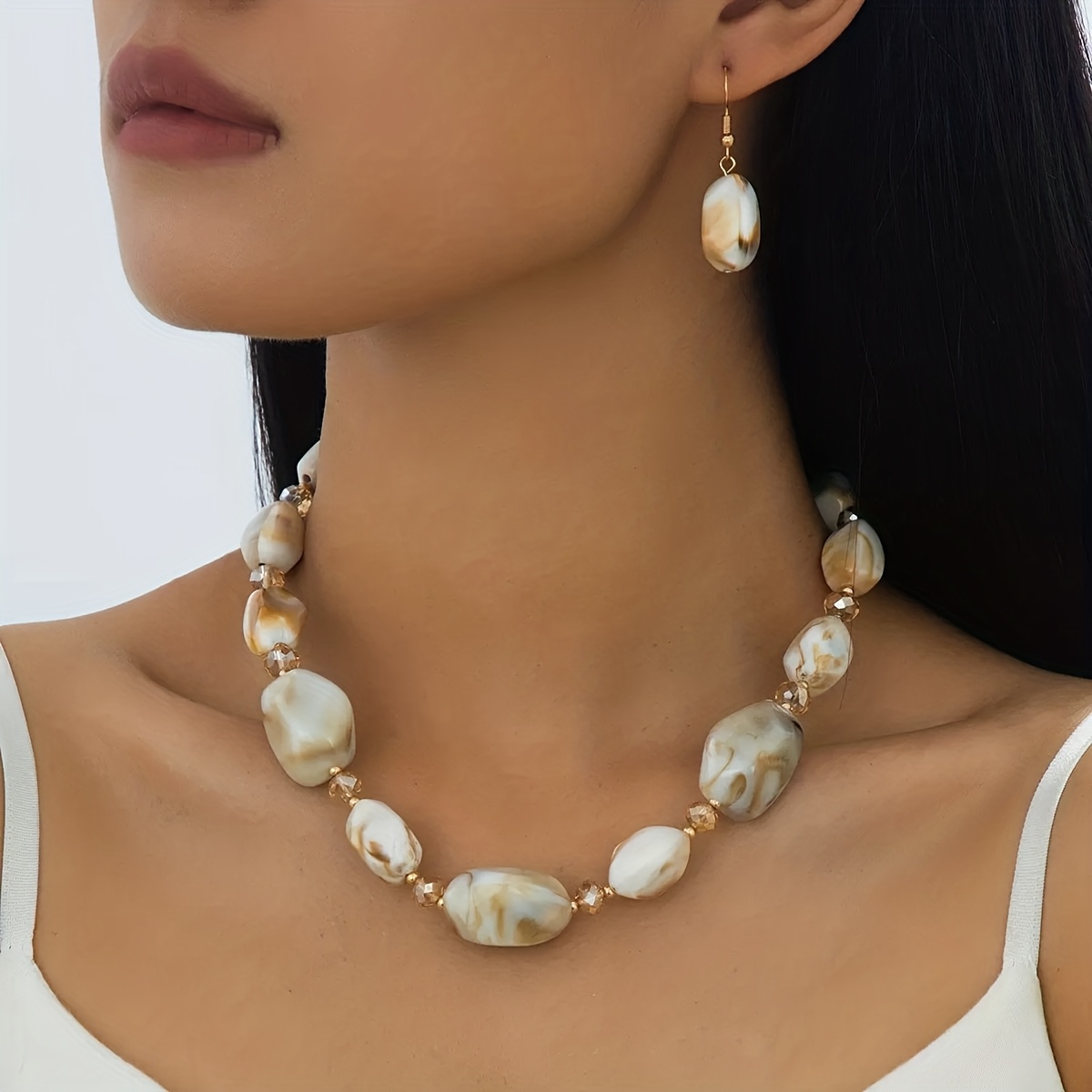 E-shop 1 Set Damen Schmuck Set Mode Böhmischer Stil Frühling Sommer Unregelmäßige Geometrische Harzperlen Halskette Ohrring Set Geeignet für Damen
