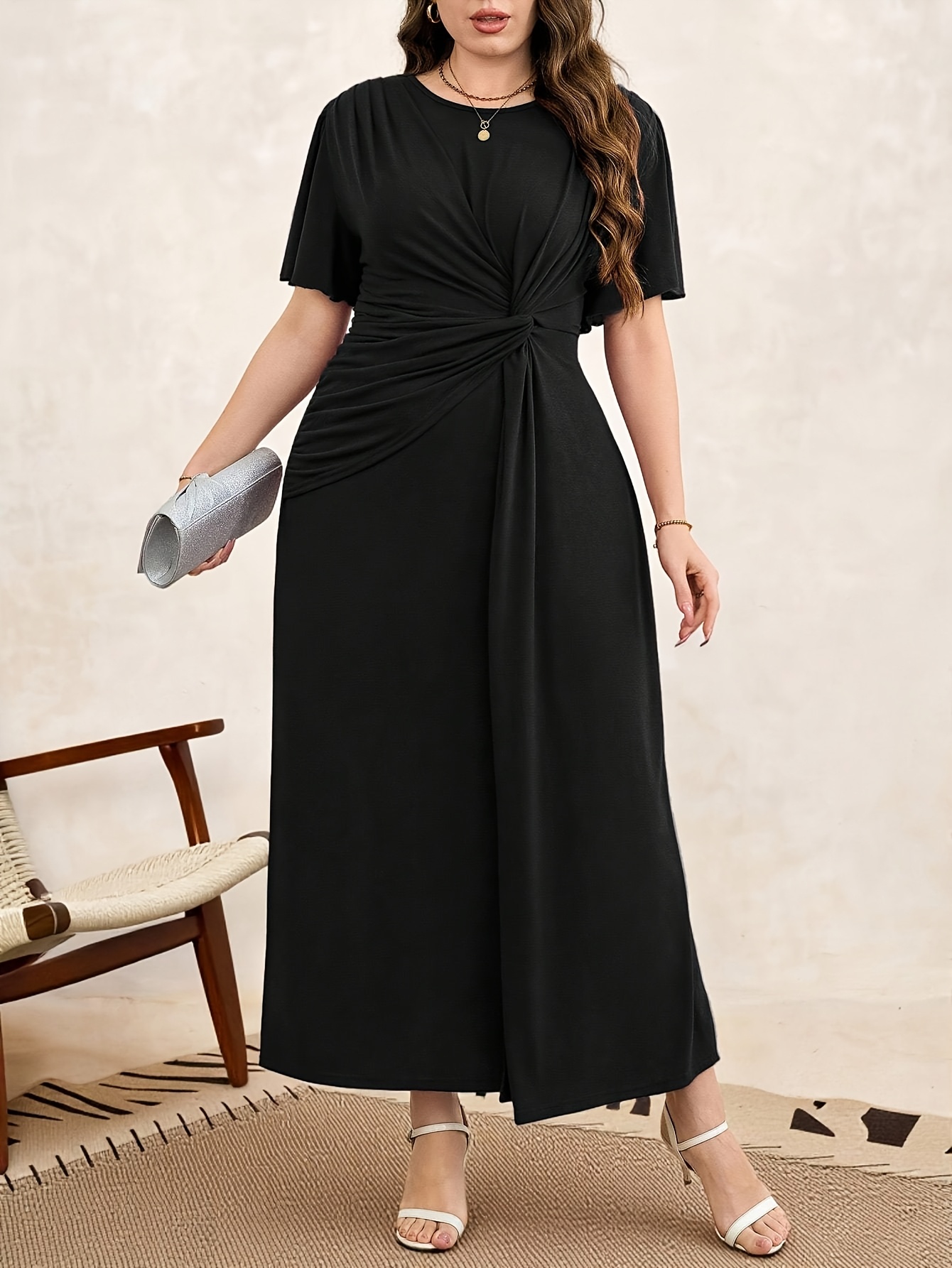 Ruffled Sleeve Detail