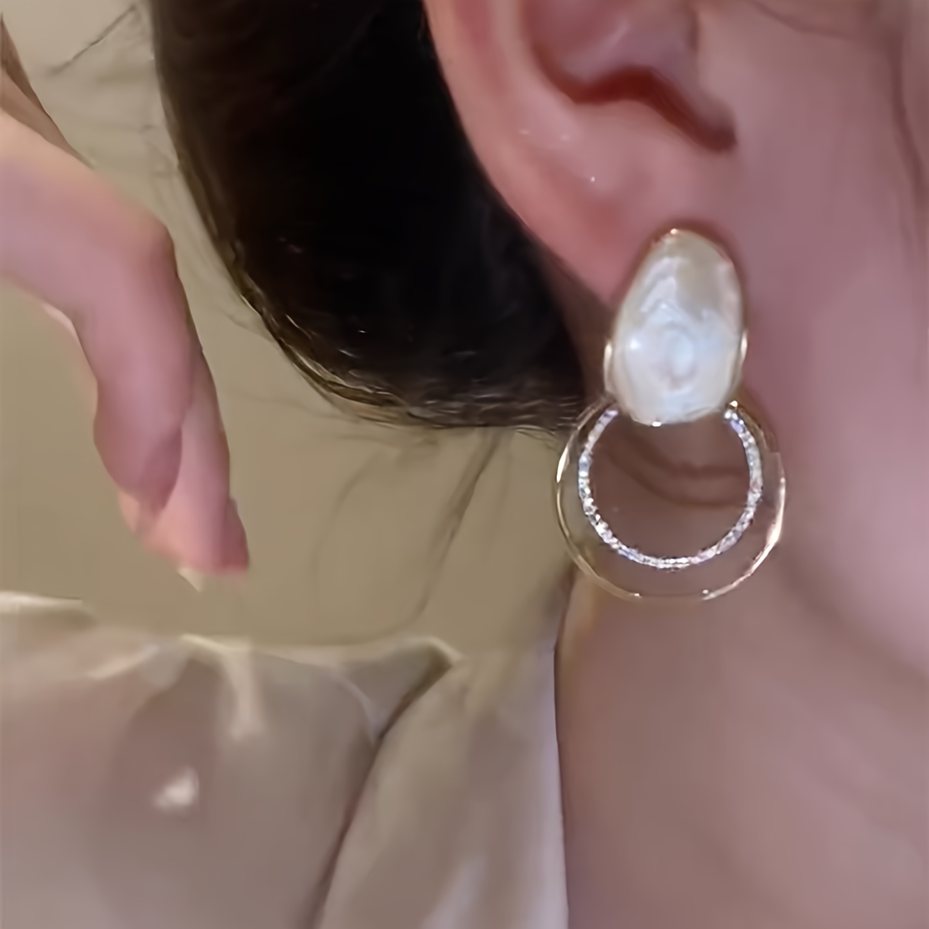 Fashionable Irregular Round Drip Earrings for Women's Casual Wear