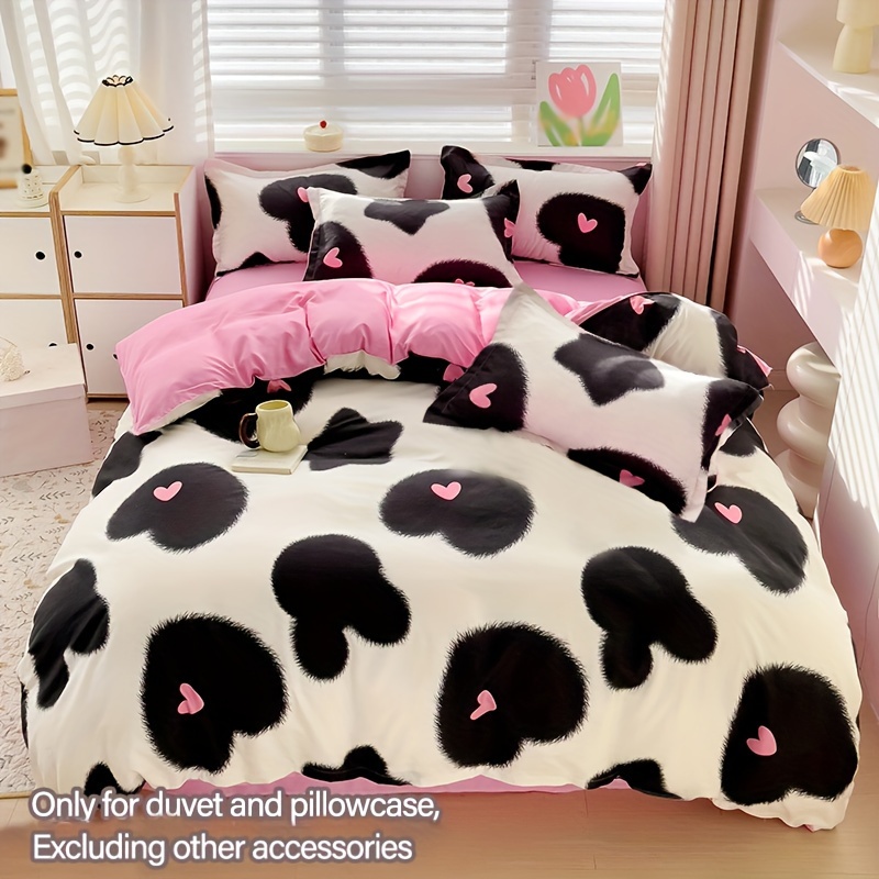 

3pcs 100% Polyester Duvet Cover And Pillowcase Combo, Cow Print With Pink Heart Accents, Comfortable Bedroom Bedding