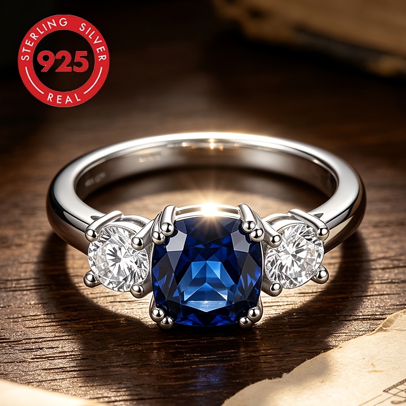 Image of S925 Silver Ring Set With 8 Carats Of Cubic Zirconia. A Universal Style For Men And Women, Featuring Luxury And , And Fashion. Suitable As A Gift For Ladies, For Daily Wear, And