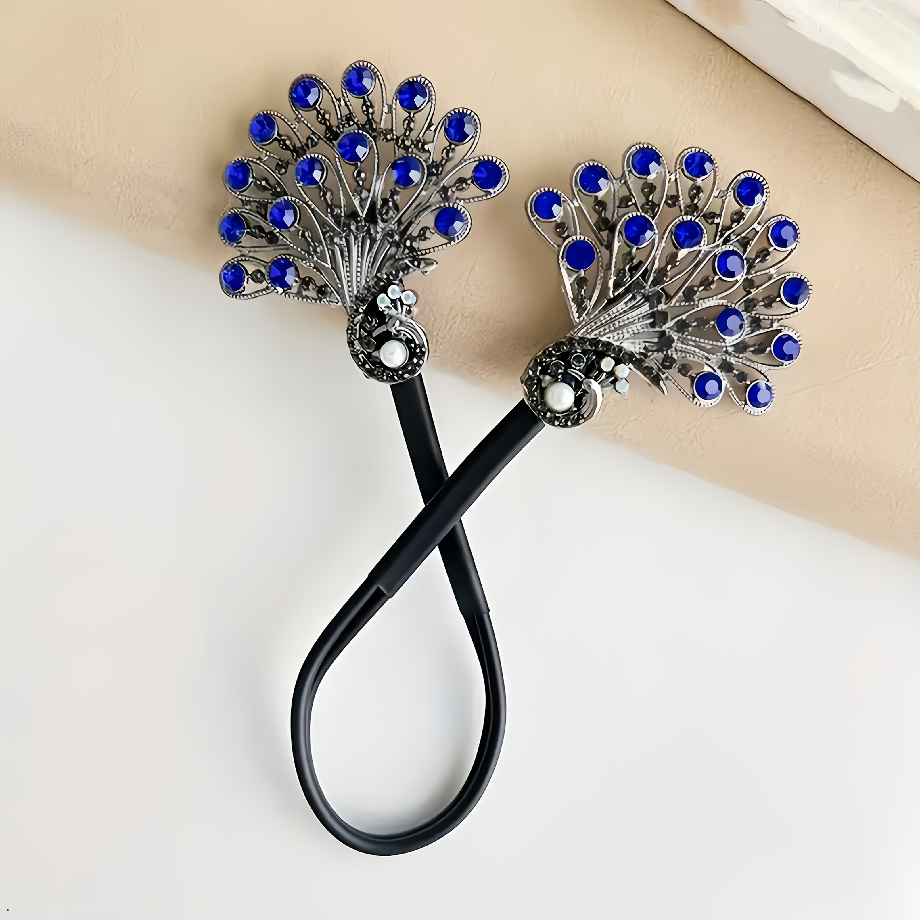 E-shop Eine hochwertige Retro-Pfau-Haarspange-Haarglätterung, die für verschiedene Frisuren und Haartypen verwendet werden kann.