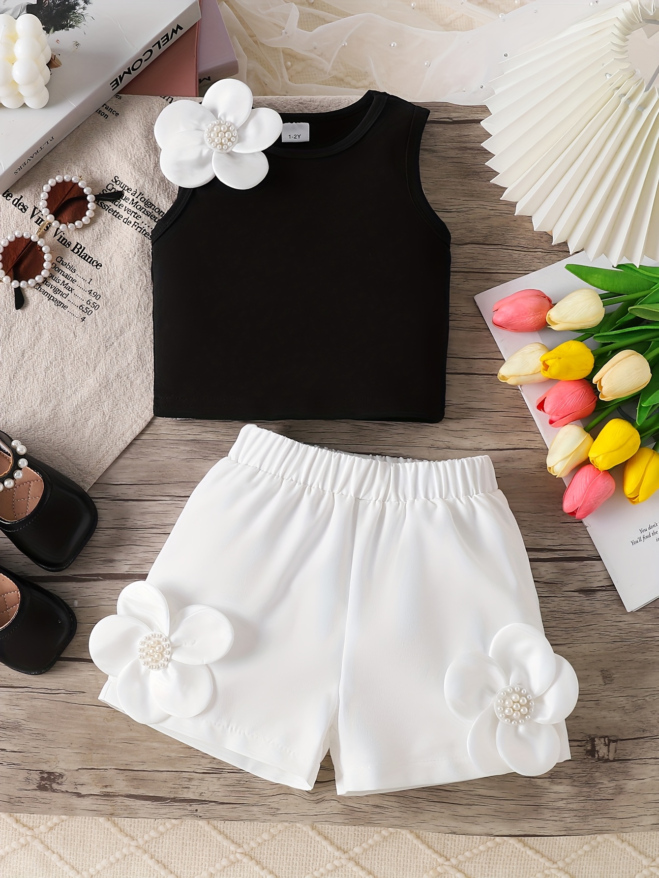 Two-piece Set for Little Girl: Black Sleeveless Top with White Patchwork and White Patchwork Shorts