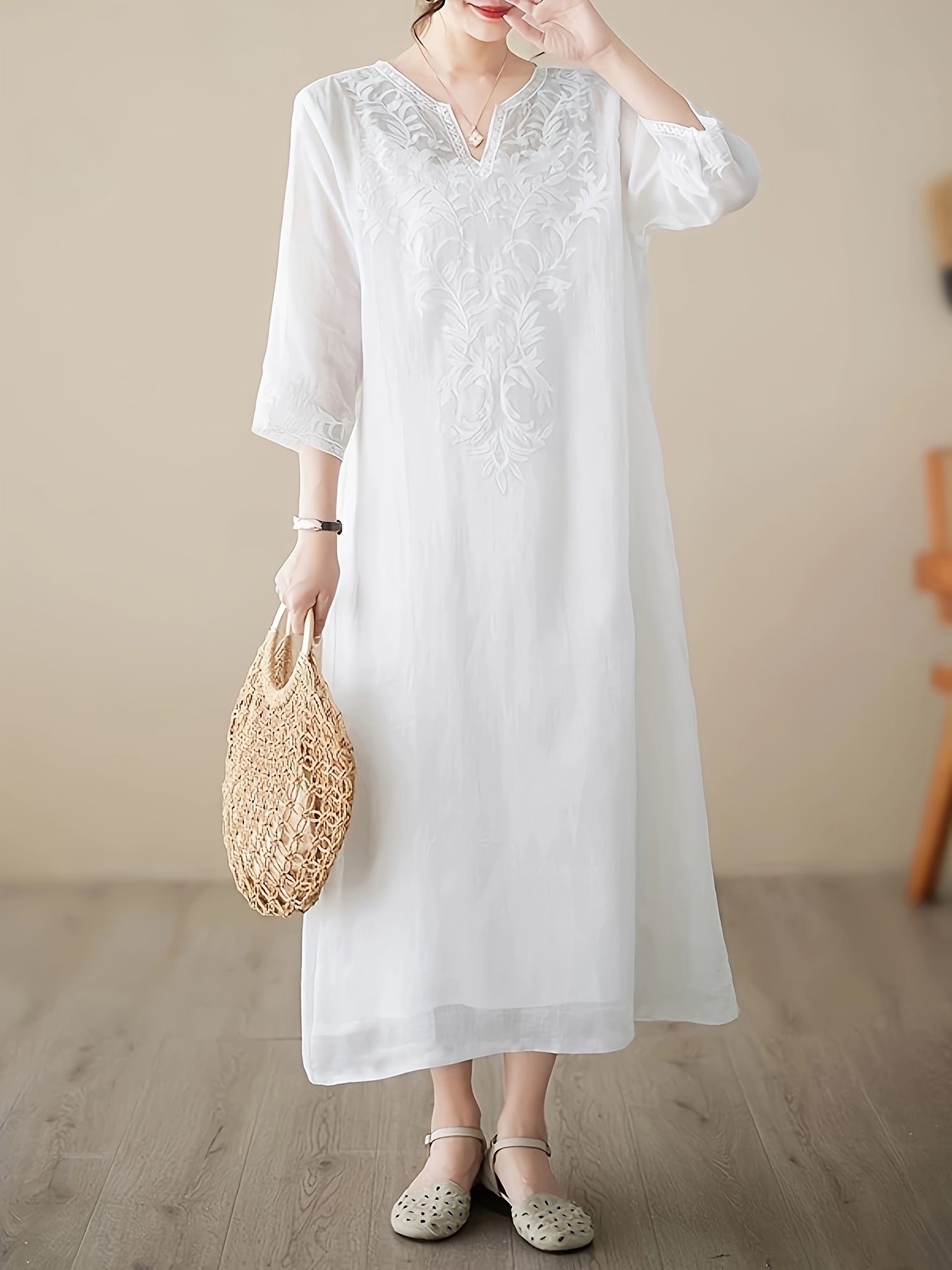 Dress Literary * Embroidery Dress White Long Skirt Loose Dress Embroidery  Flower * Long Skirt Fashionable Casual Versatile White * New