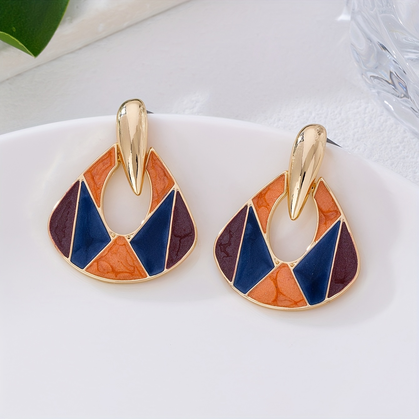E-shop 1 Paar elegante, leicht luxuriöse Emaille-Farbtropfen-Öl Mehrfarbige Geometrische Einzigartige Design Legierung High-End Ohrringe für Party, für