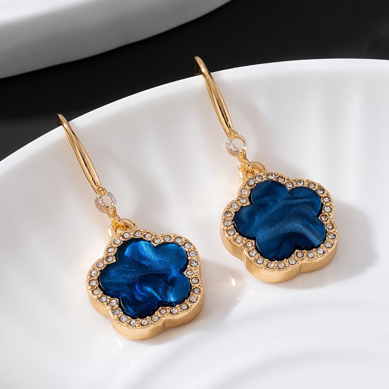 TEMU Un di orecchini pendenti con ciondolo a , eleganti e lussuosi, scintillanti, nuovi, di design estivo per donna