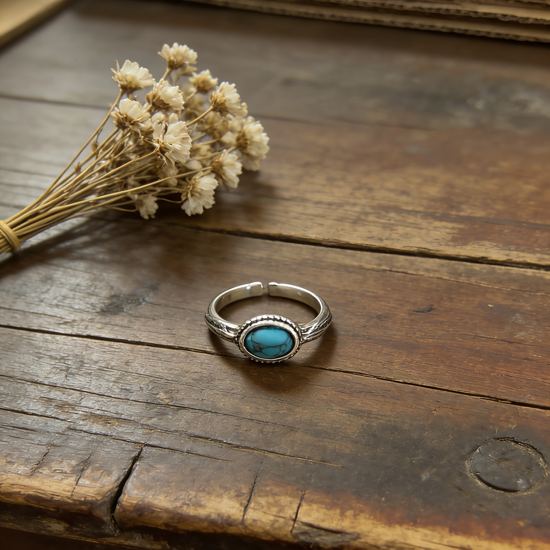 A European And -style Fashionable And Artistic Ethnic-inspired Adjustable Open-end Women's Ring With Inlaid Synthetic Turquoise Patterns
