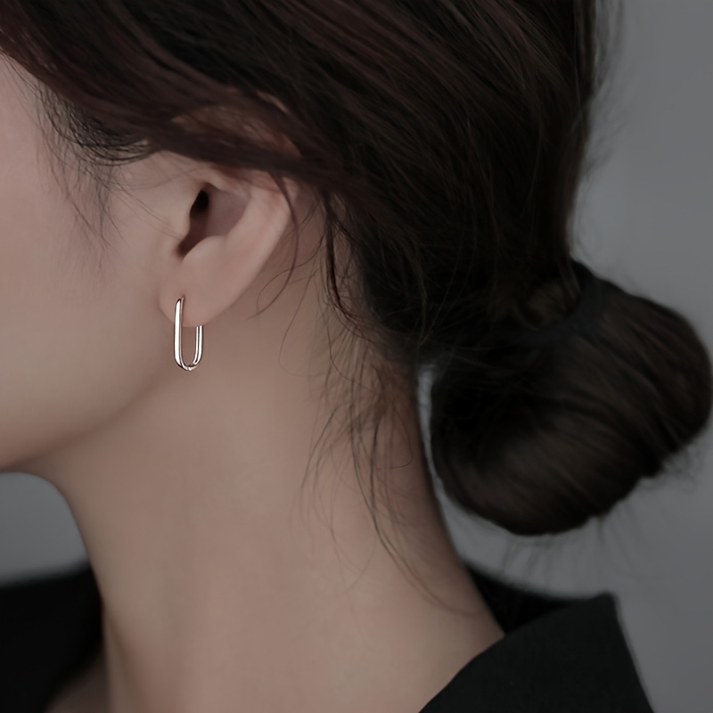 Women's Elegant Geometric Hoop Earrings, Perfect for All Seasons