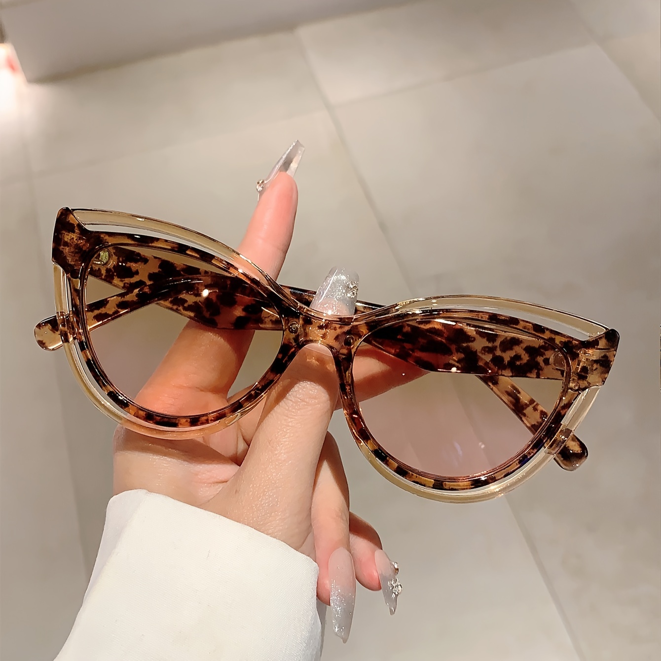 

Cat Eye Women Men Hollow Out Design Mixed Color Glasses Frame Gradient Lenses Decorative Ball Party Travel