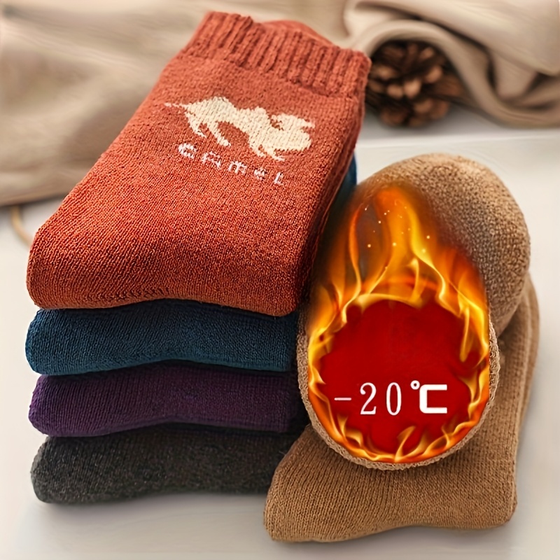 

4 Pairs Winter Camel Cartoon Pattern Mid-calf Fleece-lined Warm Polyester Spandex Knit Socks For Men