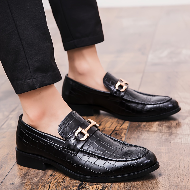 

Loafers With Crocodile Texture And Golden Detail - Business Casual