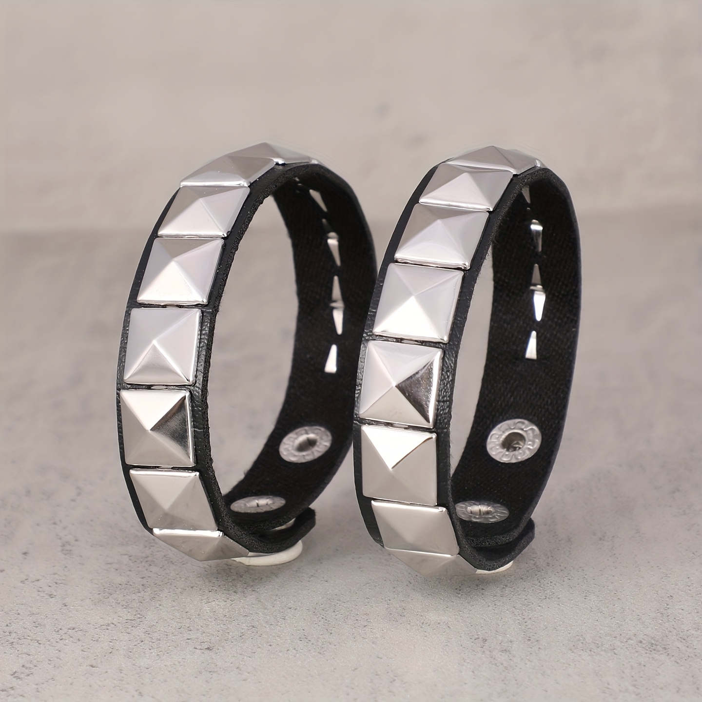 2pcs Gothic PU Cuff Bracelet Set, Y2K Street Rock Style