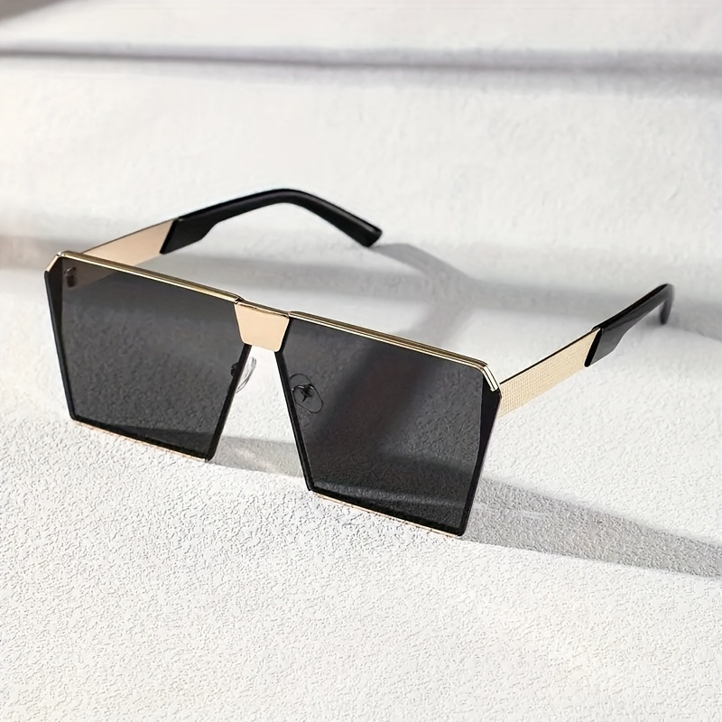 

1pc Men's Trendy Square Fashion Glasses With Metal Frames, Perfect For Street Style