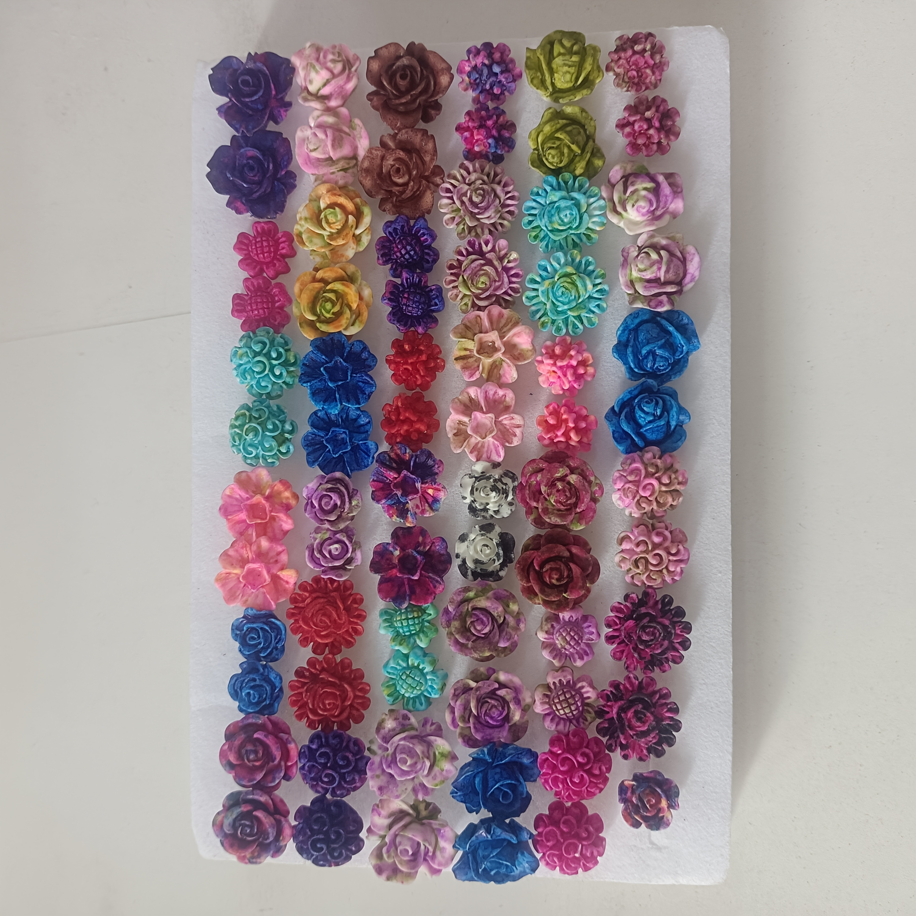 TEMU 36 Pairs Of Resin Flower Rose Earring Set For Women's New Fashionable And Versatile Earrings With Trendy Temperament