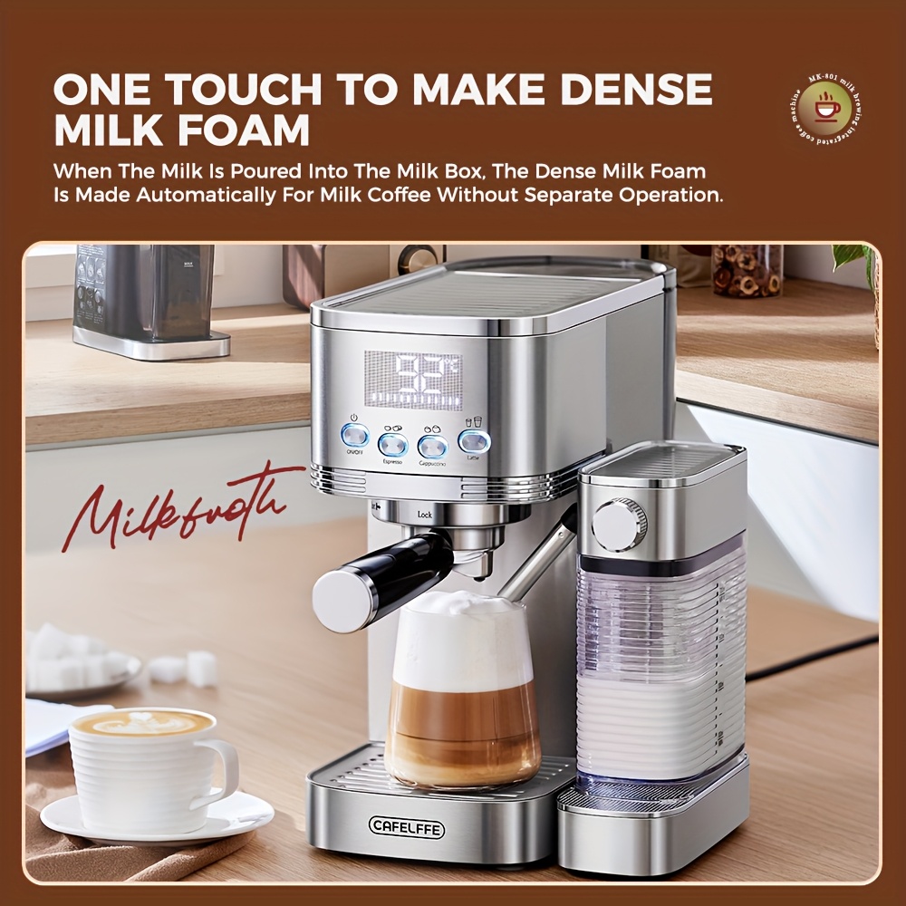 De CAFELFFE MK801 semi-automatische espressomachine is voorzien van een automatisch melkschuimsysteem