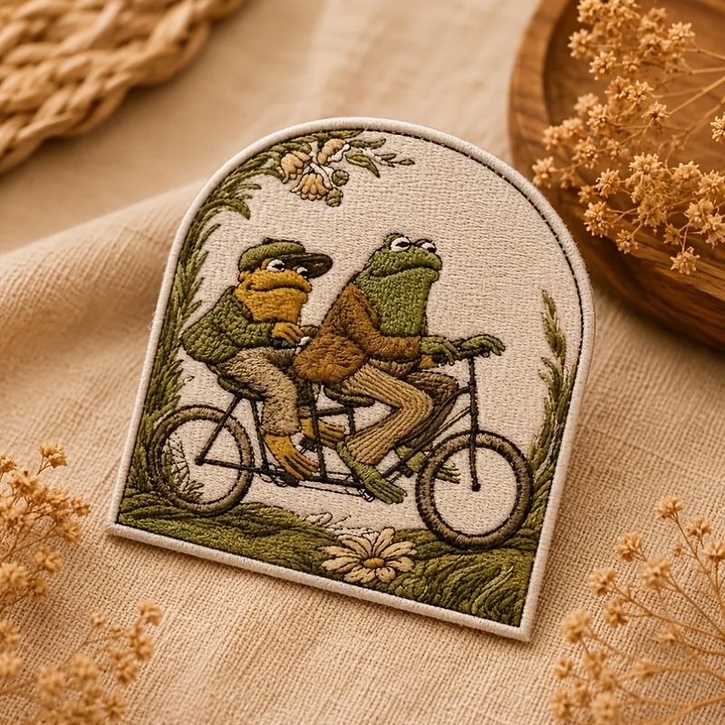 TEMU 1 écusson brodé vintage de vélo tandem grenouille et crapaud, patch rétro cottagecore à coudre ou à thermocoller, joli patch décoratif de vélo