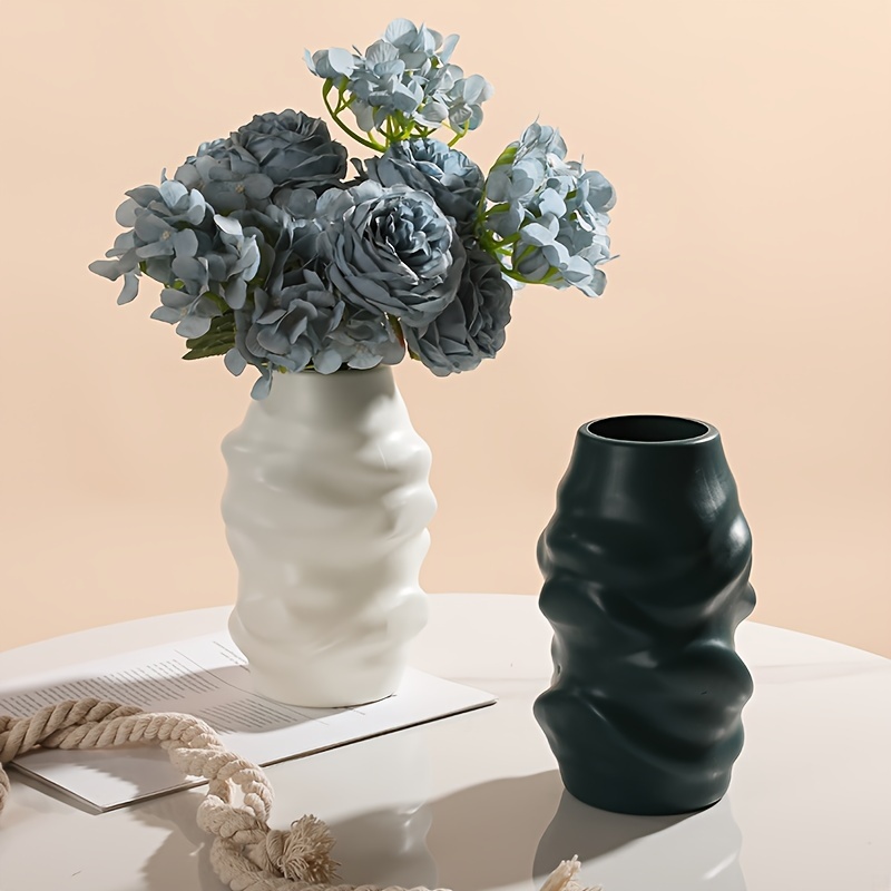 1pcプラスチック花瓶 小型ノルディックミニマリストスタイルの見栄えの