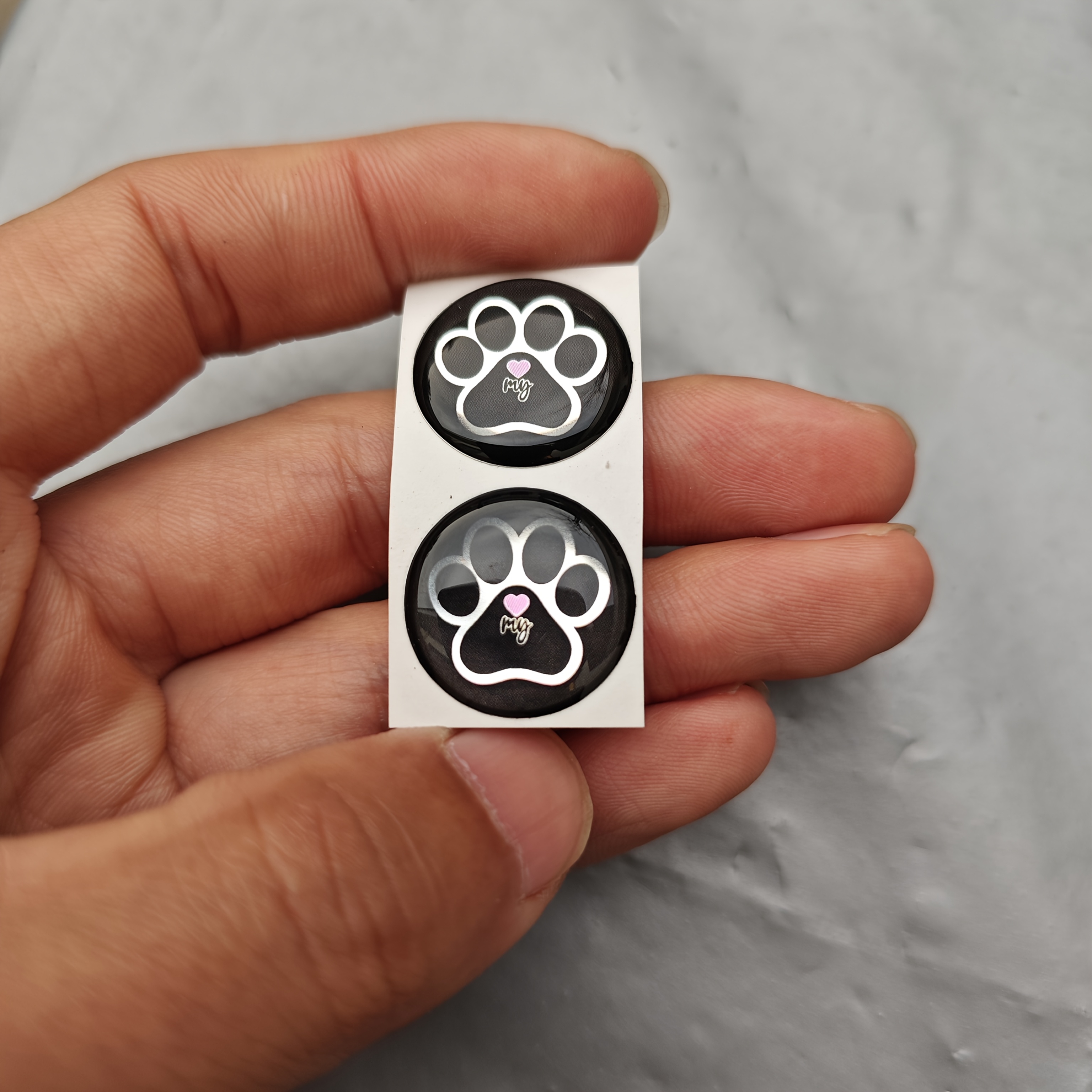 Image of 2pcs Car Stickers Dog Claw Car Logo Stickers, Suitable For All Vehicle Accessories, Stickers, Pet Stickers, Dog Stickers