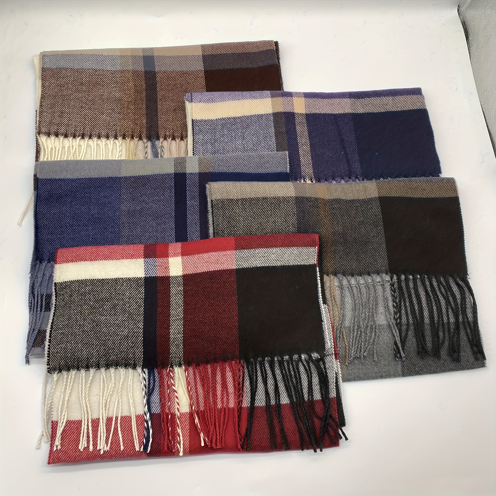 

Vintage Style Men's Polyester Scarf, Woven Plaid Design, Warm Winter Shawl For Women And Men, Fashionable Unisex Scarf With Fringe - 1pc