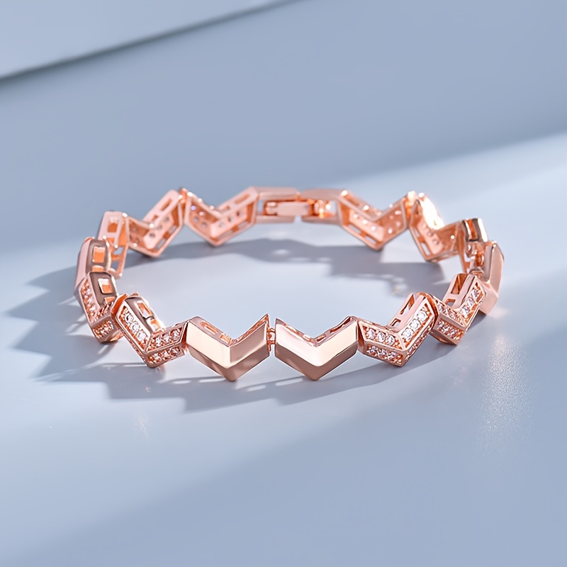 Image of S925 Sterling Silver Light V-shaped Wave Bracelet, Geometric Wave Inlaid Synthetic Zirconia Chain Bracelet, Unisex Wearable Jewelry, For Daily Banquets Parties Gifts