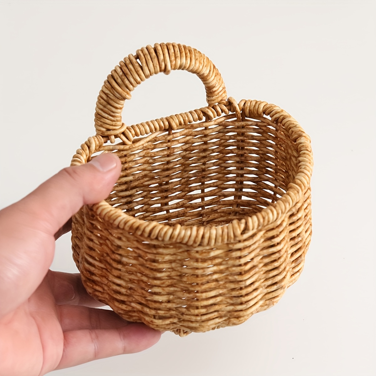 TEMU / (L+S) Rustieke Plastic Imitatie Rattan Geweven Wandhouder Basket, Open, Veelzijdig, voor Bloemen, Oregano, Knoflook, Ginger, Keuken, Badkamer,