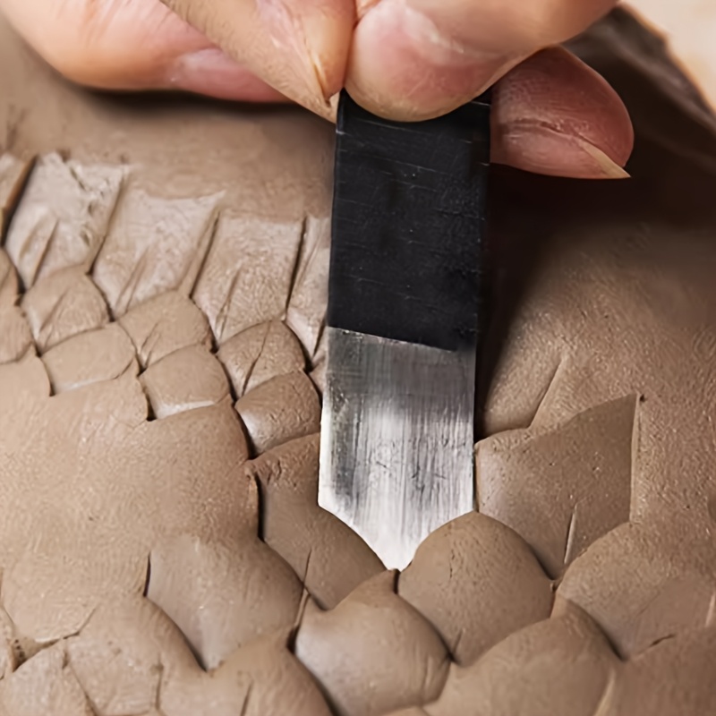 

1pc de de texture de poterie en professionnel, couteau à sculpter à d'écailles de poisson l', de couvreur tuiles, accessoire d'artisanat non chargé