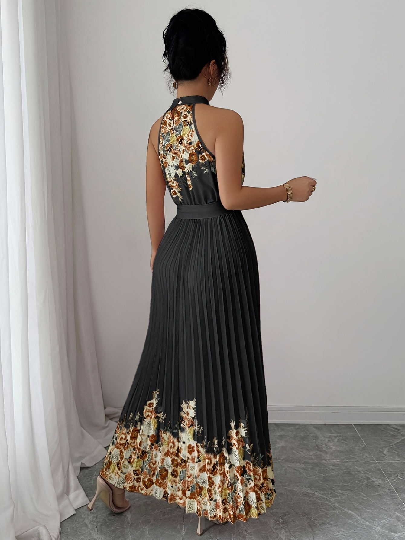 Fashionable New Women'S Summer Halter Floral Print Pleated Dress