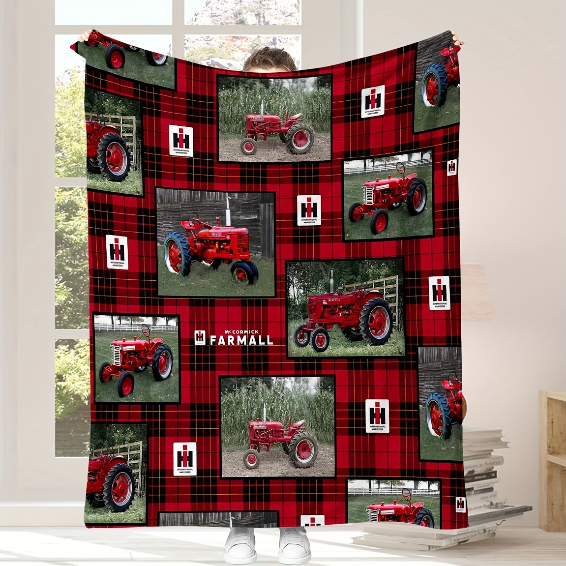 

1pc Tractor Flannel Fleece Blanket - Cozy Knitted Throw For Sofa, Bed, Travel, Camping - Machine Washable, Polyester Backed, Fluffy Farmhouse Decor