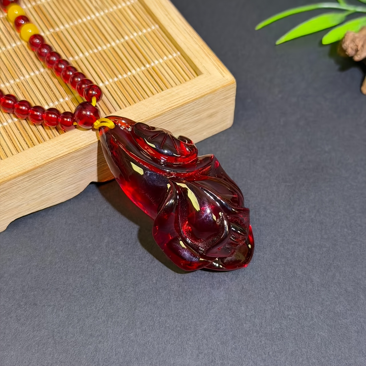 Natural Baltic Amber Honey Wax Flower Water Drop Pendant Necklace