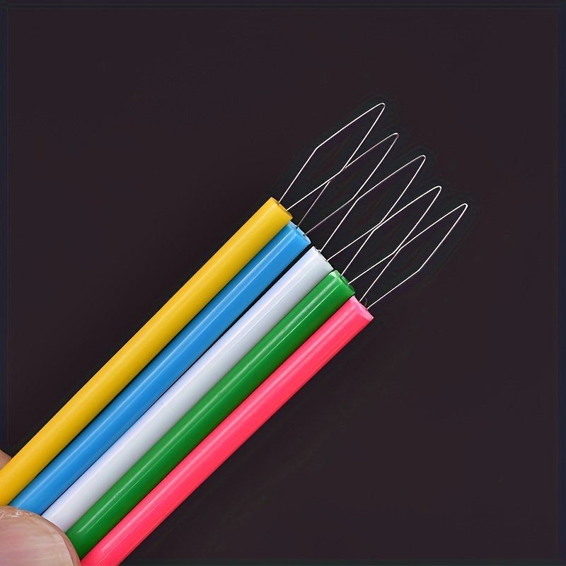 E-shop Ein Set von 5 Plastik-Nadeleinfädler - Nähmaschinen-Einfädelhilfen, Perlen-Aufziehwerkzeuge, DIY-Bastelzubehör, Hilfsmittel für Senioren