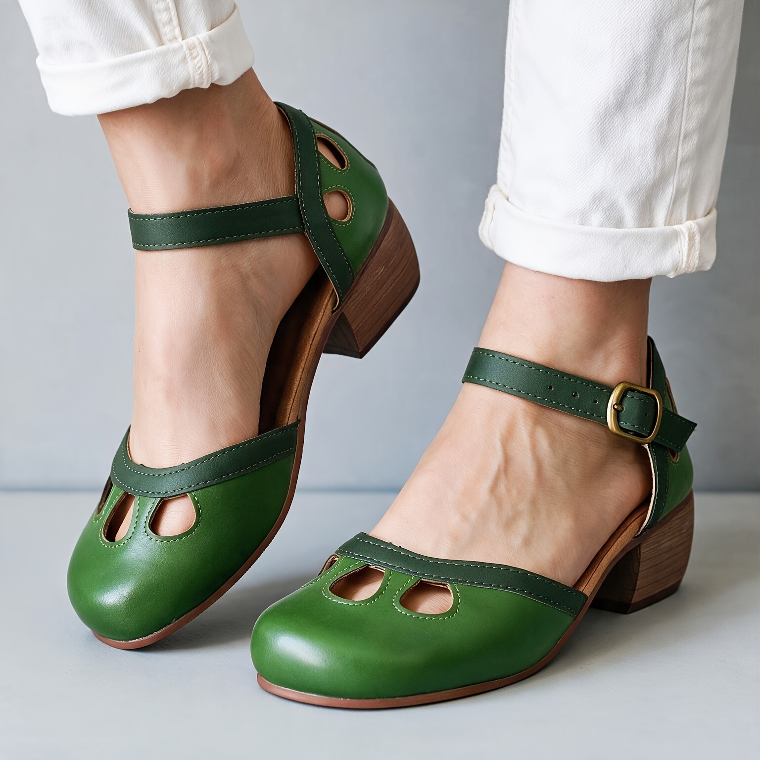 Image of Vintage-inspired, Country-style Women's Sandals With A Chunky Heel, French And European-, Low-cut Silhouette, And Single-strap Openwork Detail, Women Shoes