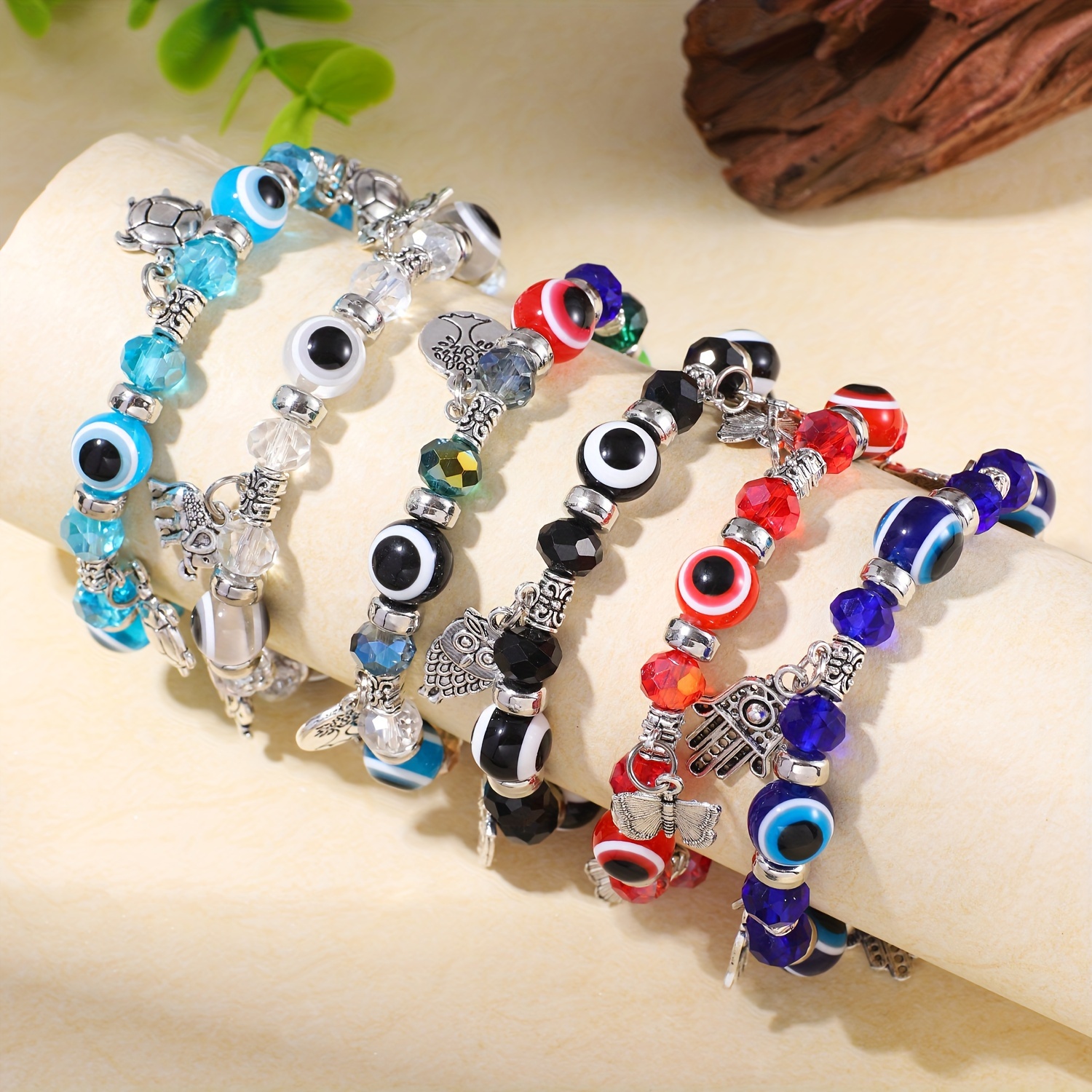 

1 Set Of 6 Colorful Devil's Eye Bracelets With Animal Alloy Pendants, Women's Beaded Elastic Bracelets, Suitable For Daily Wear, Lucky Gifts For Family And Friends, 1 Colorful Bracelet In Random Color